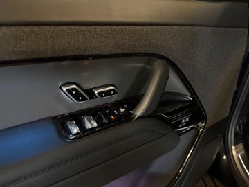 Land Rover Range Rover Sport 3.0 D300 Dynamic SE-PANORAMA-HEAD UP-TREKHAAK-NIEUWPRIJS € 154.00