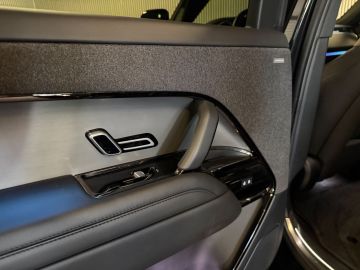 Land Rover Range Rover Sport 3.0 D300 Dynamic SE-PANORAMA-HEAD UP-TREKHAAK-NIEUWPRIJS € 154.00