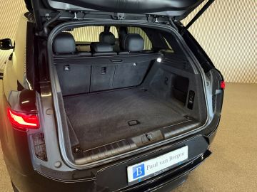 Land Rover Range Rover Sport 3.0 D300 Dynamic SE-PANORAMA-HEAD UP-TREKHAAK-NIEUWPRIJS € 154.00