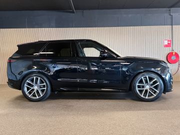 Land Rover Range Rover Sport 3.0 D300 Dynamic SE-PANORAMA-HEAD UP-TREKHAAK-NIEUWPRIJS € 154.00