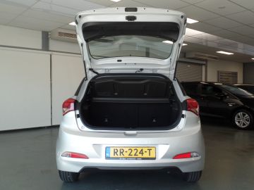 Hyundai I20 1.2 LP i-Drive 5drs Airco, Cruise controle, Elek ramen, Elek spie