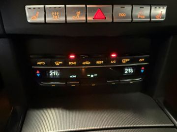 Mercedes-Benz E-Klasse 400 4-Matic Avantgarde-SCHUIFDAK-DISCTRONIC-SOUND-COMAND-360 CAME