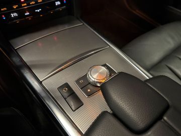 Mercedes-Benz E-Klasse 400 4-Matic Avantgarde-SCHUIFDAK-DISCTRONIC-SOUND-COMAND-360 CAME