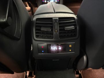 Mercedes-Benz E-Klasse 400 4-Matic Avantgarde-SCHUIFDAK-DISCTRONIC-SOUND-COMAND-360 CAME