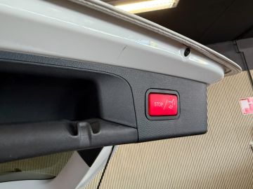 Mercedes-Benz GLC 200 4-Matic Face Lift AMG STYLING-PANORAMA-NIGHT-ACC-360 CAMERA-T