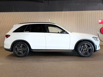 Mercedes-Benz GLC 200 4-Matic Face Lift AMG STYLING-PANORAMA-NIGHT-ACC-360 CAMERA-T