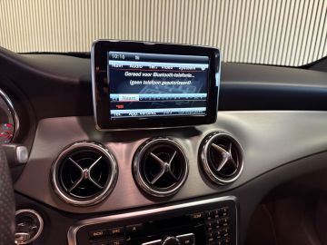 Mercedes-Benz GLA 250 AMG STYLING-CAMERA-COMAND-BI XENON-STOELVERWARMING-TREKHAAK