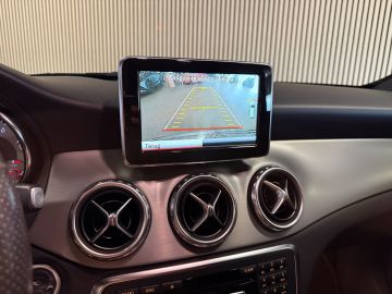Mercedes-Benz GLA 250 AMG STYLING-CAMERA-COMAND-BI XENON-STOELVERWARMING-TREKHAAK
