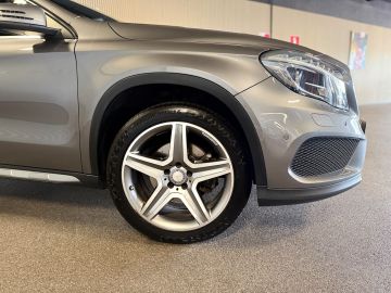 Mercedes-Benz GLA 250 AMG STYLING-CAMERA-COMAND-BI XENON-STOELVERWARMING-TREKHAAK
