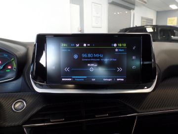 Peugeot E-2008 EV Active Pack 50 kWh 136pk, SOH, 92%, Apple Carplay, Clima contr