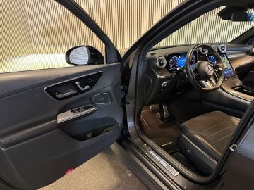 Mercedes-Benz GLC 300e 4 Matic AMG STYLING-PANORAMA-TREKHAAK-MEMORY-NIGHT-ACC-360 C