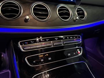 Mercedes-Benz E-Klasse 300e 4 Matic Avantgarde-PANORAMA-NIGHT-WIDESCREEN-CAMERA-SPOORPAK
