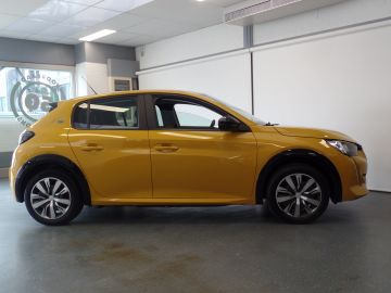 Peugeot E-208 EV Active 50 kWh, SOH 91%, Clima controle, Apple Carplay, Cruise 