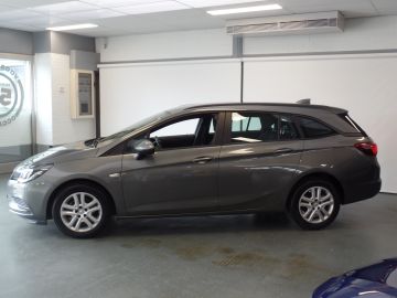 Opel Astra Sports Tourer 1.0 Online Edition Airco, Navigatie, Elek ramen V/A