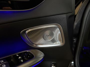 Mercedes-Benz C-Klasse 220D AMG STYLING-MEMORY-PANO-360-HEAD UP-BURMESTER-ZEER COMPLEET