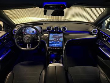 Mercedes-Benz C-Klasse 220D AMG STYLING-MEMORY-PANO-360-HEAD UP-BURMESTER-ZEER COMPLEET