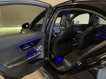 Mercedes-Benz C-Klasse 220D AMG STYLING-MEMORY-PANO-360-HEAD UP-BURMESTER-ZEER COMPLEET