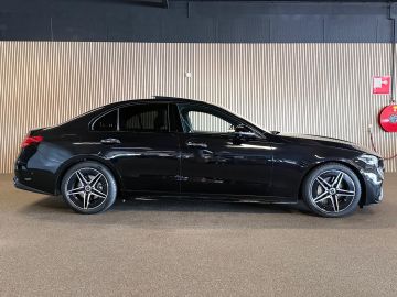Mercedes-Benz C-Klasse 220D AMG STYLING-MEMORY-PANO-360-HEAD UP-BURMESTER-ZEER COMPLEET