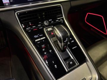 Porsche Panamera Sport Turismo 2.9 4 E-Hybrid SPORT DESIGN-PANORAMA-STOELEN 14 VOU