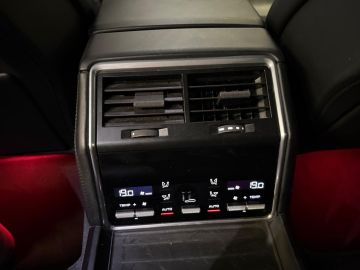 Porsche Panamera Sport Turismo 2.9 4 E-Hybrid SPORT DESIGN-PANORAMA-STOELEN 14 VOU
