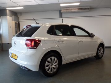 Volkswagen Polo 1.0 TSI 5drs Comfortline Automaat, Navigatie, Apple Carplay, Airc