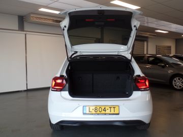 Volkswagen Polo 1.0 TSI 5drs Comfortline Automaat, Navigatie, Apple Carplay, Airc