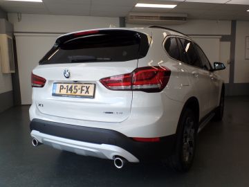 BMW X1 sDrive20i 180pk, Business Edition Automaat, Navigatie Achteruitri