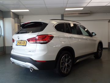 BMW X1 sDrive20i 180pk, Business Edition Automaat, Navigatie Achteruitri