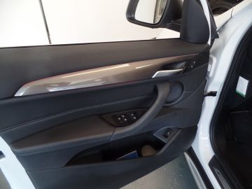 BMW X1 sDrive20i 180pk, Business Edition Automaat, Navigatie Achteruitri