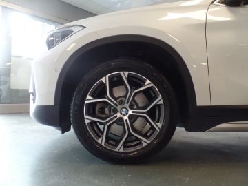 BMW X1 sDrive20i 180pk, Business Edition Automaat, Navigatie Achteruitri