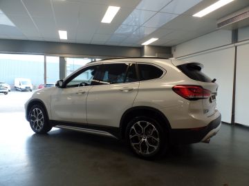 BMW X1 sDrive20i 180pk, Business Edition Automaat, Navigatie Achteruitri