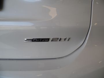 BMW X1 sDrive20i 180pk, Business Edition Automaat, Navigatie Achteruitri