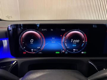 Mercedes-Benz CLA 250e AMG STYLING-PANORAMA-NIGHT-MEMORY-TREKHAAK-CAMERA-ZEER COMPL