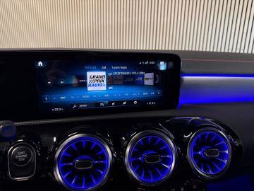 Mercedes-Benz CLA 250e AMG STYLING-PANORAMA-NIGHT-MEMORY-TREKHAAK-CAMERA-ZEER COMPL