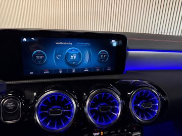 Mercedes-Benz CLA 250e AMG STYLING-PANORAMA-NIGHT-MEMORY-TREKHAAK-CAMERA-ZEER COMPL