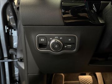 Mercedes-Benz GLA 250e Progressive-PANORAMA-MEMORY-CAMERA-KEYLESS GO-COMPLEET
