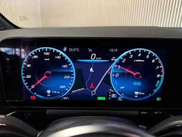 Mercedes-Benz GLA 250e Progressive-PANORAMA-MEMORY-CAMERA-KEYLESS GO-COMPLEET