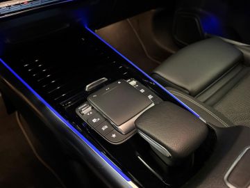 Mercedes-Benz GLA 250e Progressive-PANORAMA-MEMORY-CAMERA-KEYLESS GO-COMPLEET