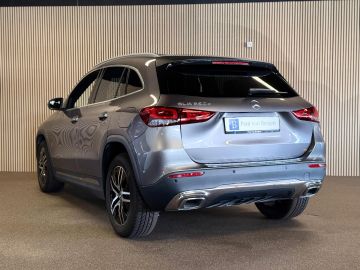 Mercedes-Benz GLA 250e Progressive-PANORAMA-MEMORY-CAMERA-KEYLESS GO-COMPLEET