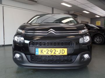 Citroën C3 1.2 PureTech Shine, Navigatie, Clima controle, Cruise controle, E