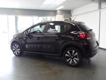 Citroën C3 1.2 PureTech Shine, Navigatie, Clima controle, Cruise controle, E