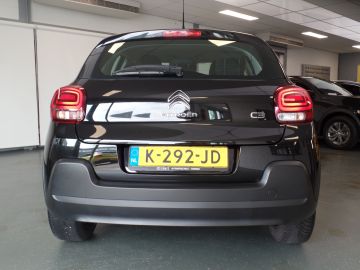 Citroën C3 1.2 PureTech Shine, Navigatie, Clima controle, Cruise controle, E