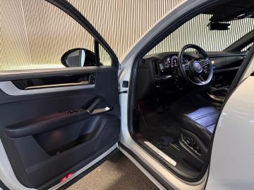 Porsche Cayenne Coupé 3.0 E-Hybrid SPORT DESIGN-SOH 91%-18 VOUDIG-BIJRIJDER DISPL