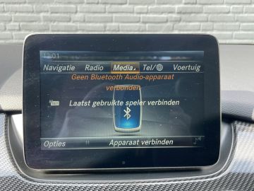 Mercedes-Benz B-Klasse 180 AMG Style - Pano - Trekhaak - Night etc etc!