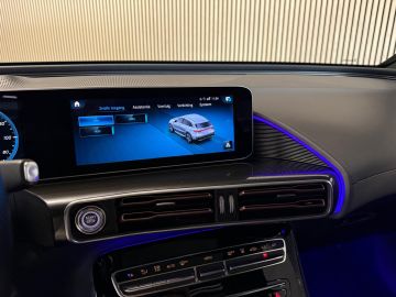 Mercedes-Benz EQC 400 4 Matic 80 kWh AMG STYLING-SOH 94%-SCHUIFDAK-HEAD UP-MEMORY-S