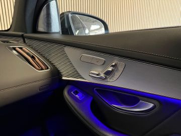 Mercedes-Benz EQC 400 4 Matic 80 kWh AMG STYLING-SOH 94%-SCHUIFDAK-HEAD UP-MEMORY-S
