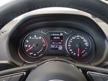 Audi Q2 30 TFSI Pro Line Apple Carplay, Clima controle, Cruise controle, 