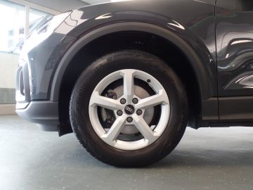 Audi Q2 30 TFSI Pro Line Apple Carplay, Clima controle, Cruise controle, 
