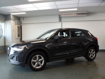 Audi Q2 30 TFSI Pro Line Apple Carplay, Clima controle, Cruise controle, 