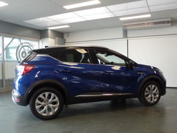 Renault Captur 1.6 E-Tech Plug-in Hybrid 160 Intens Navigatie, Achteruitrijcamer